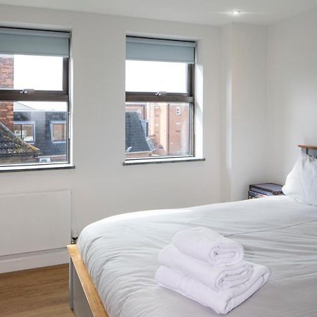 No 1 Wood Street Apartamento Swindon Exterior foto
