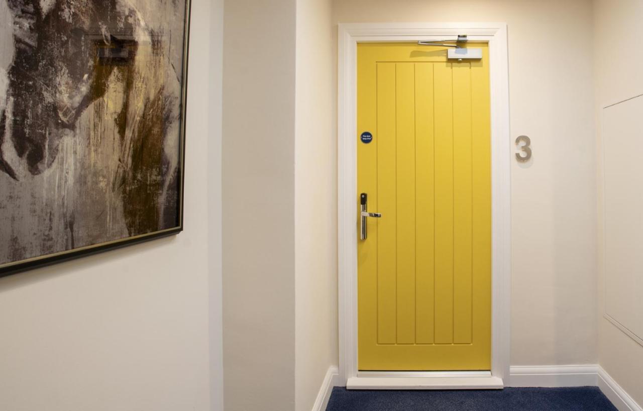 No 1 Wood Street Apartamento Swindon Exterior foto