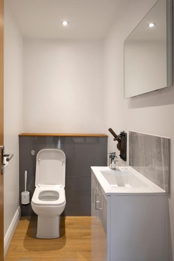 No 1 Wood Street Apartamento Swindon Exterior foto