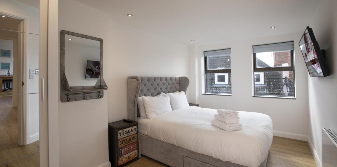 No 1 Wood Street Apartamento Swindon Exterior foto